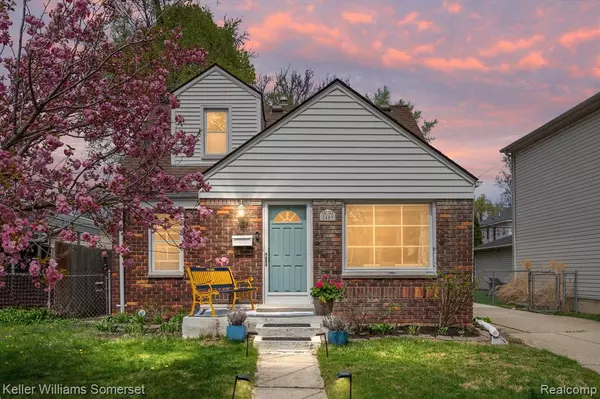 Royal Oak, MI 48067,2409 TUFTS Avenue