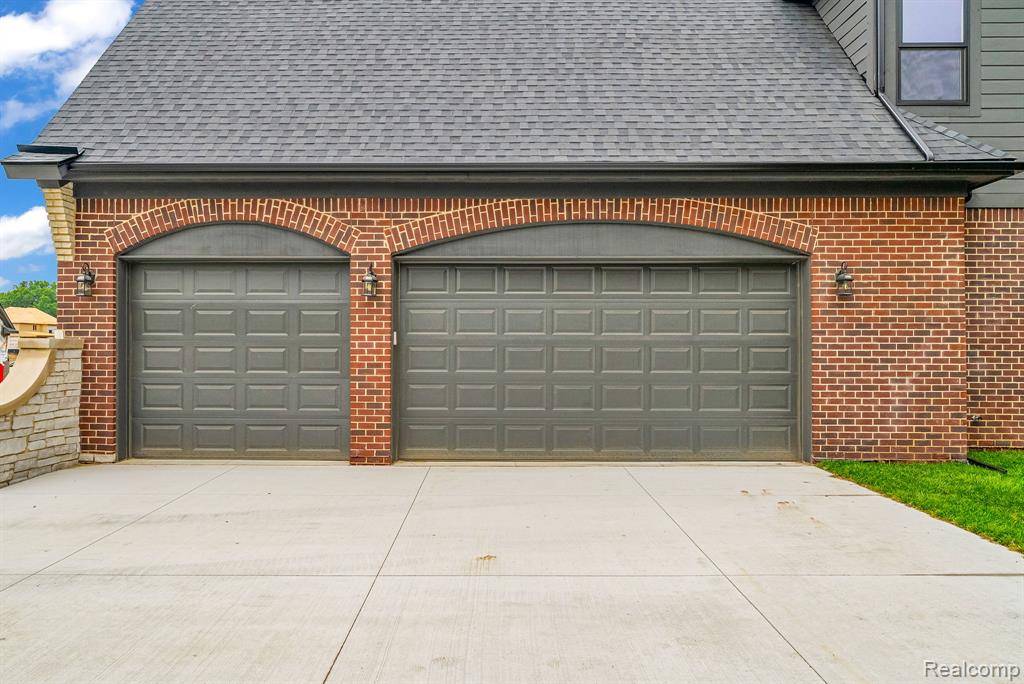 Shelby Twp, MI 48315,11891 Ovation Court