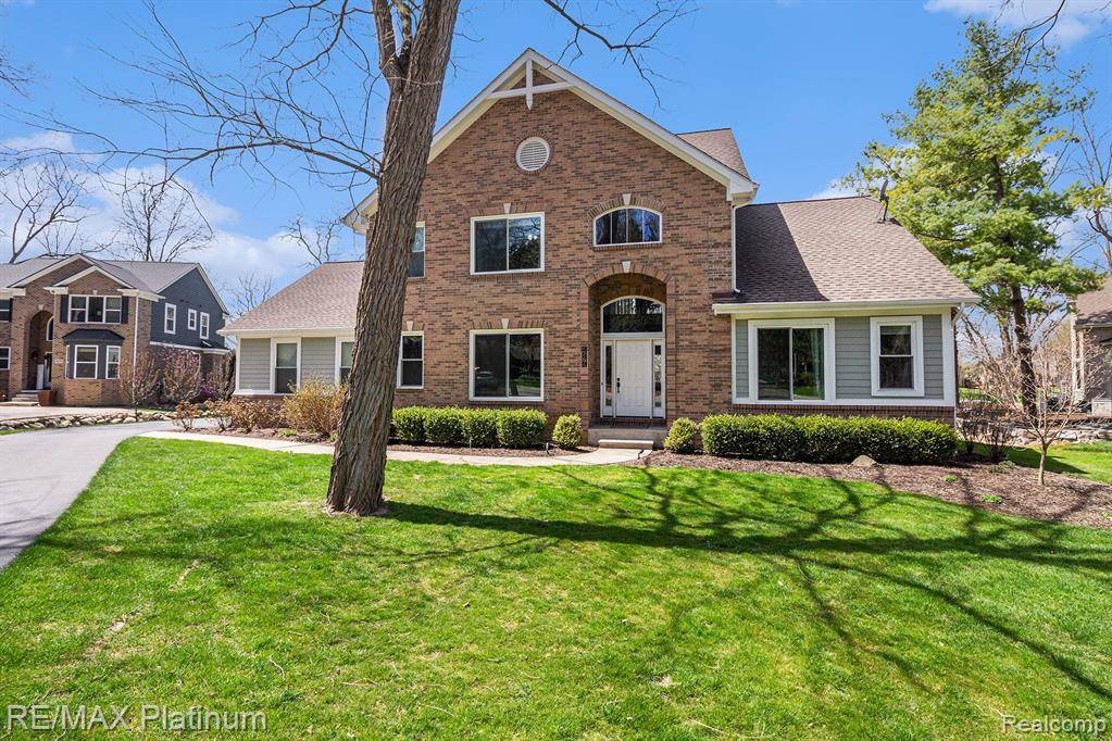 4579 OAK TREE COURT, Genoa Twp, MI 48116