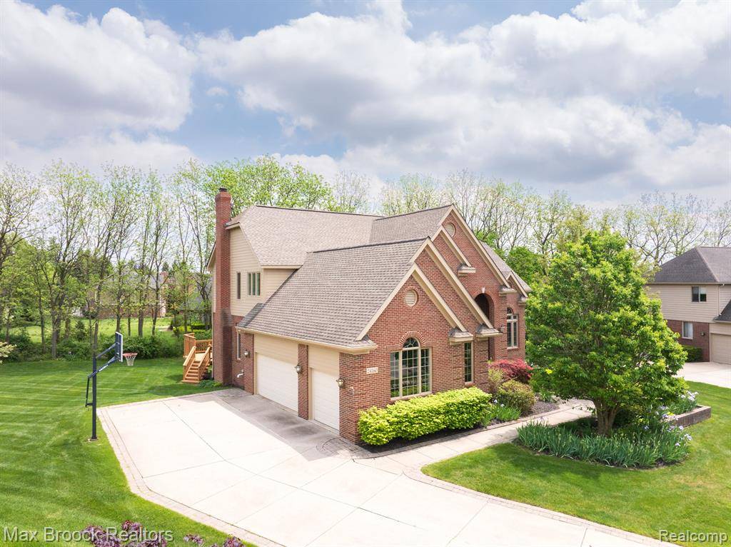 Novi, MI 48374,24160 ARGYLE Street
