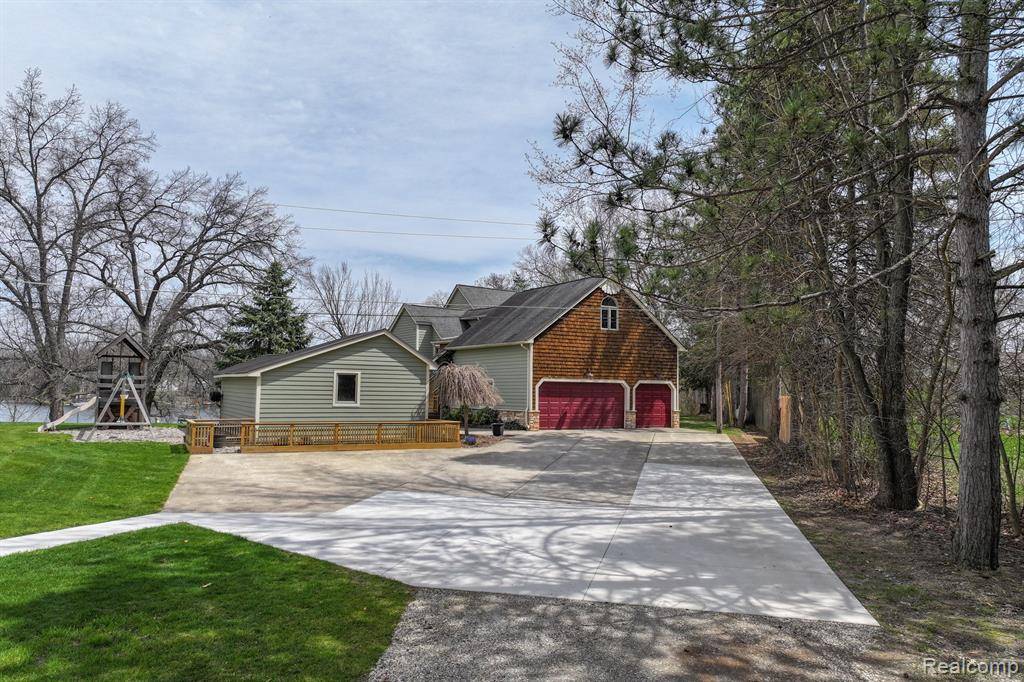 Argentine Twp, MI 48418,15355 LONGFELLOW Drive