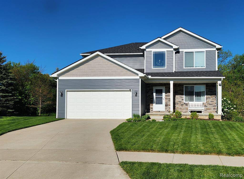 285 BEAVER Run, Holly Twp, MI 48442