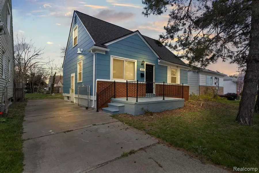 1828 GARFIELD Avenue, Lincoln Park, MI 48146