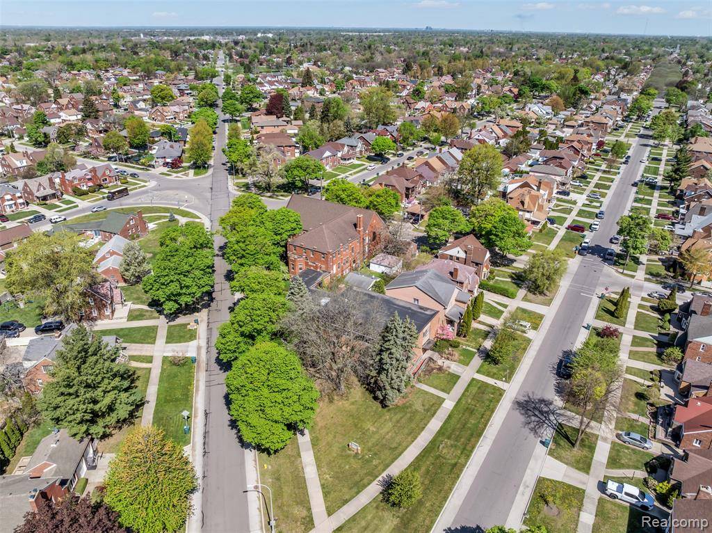Dearborn, MI 48126,7560 LITTLEFIELD Boulevard