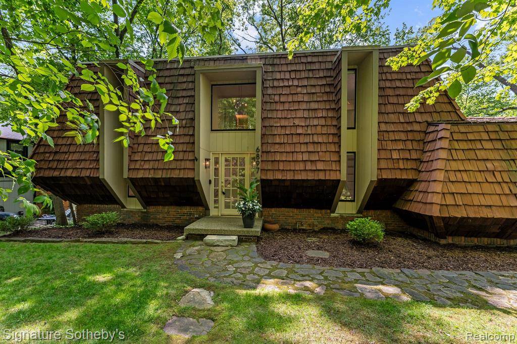 6897 DEERHILL Drive, Independence Twp, MI 48346