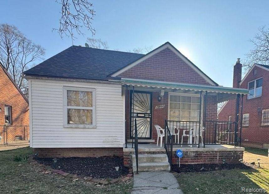 19490 GREENVIEW Avenue, Detroit, MI 48219