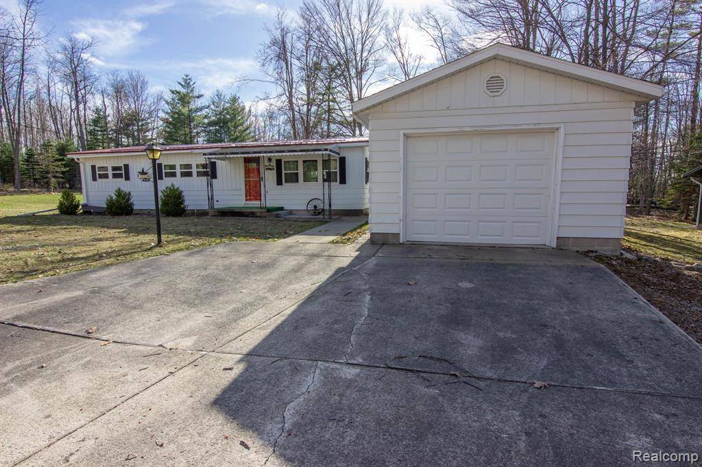 Alcona Twp, MI 48742,4175 N HAZEL Road