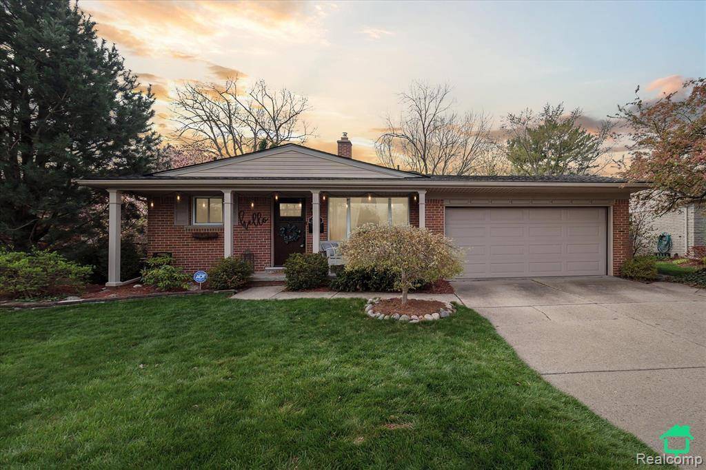 40807 Ivywood Lane, Plymouth Twp, MI 48170