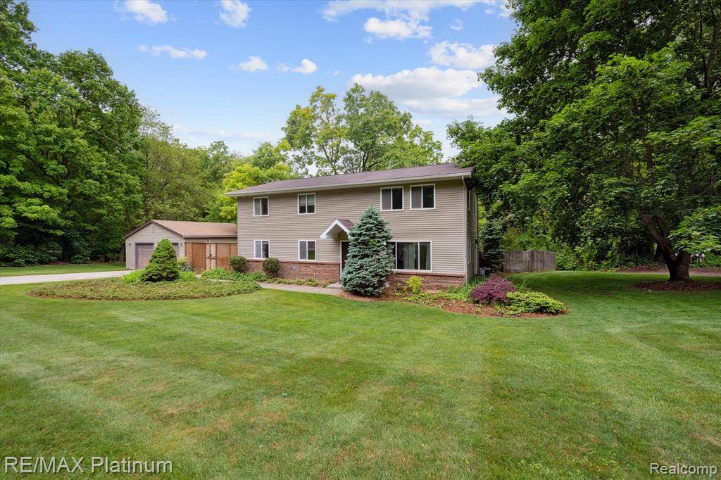 Putnam Twp, MI 48169,11520 WEIMAN Drive