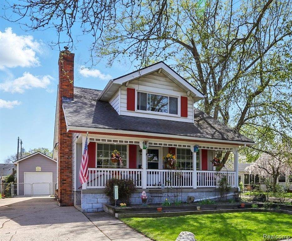 8130 DALE, Center Line, MI 48015