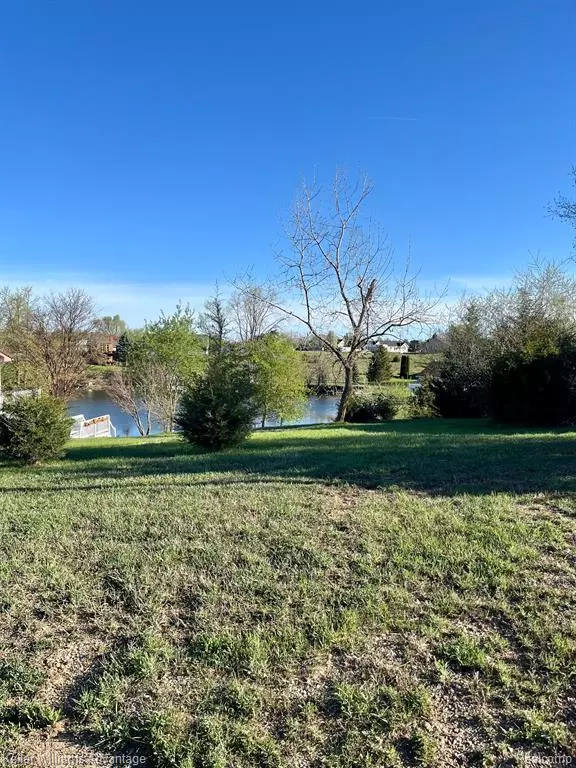 Somerset Twp, MI 49233,14378 KILDARE Lane