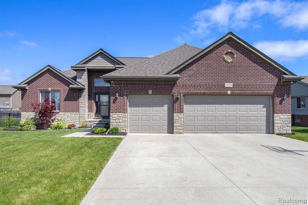 31194 Tiger Drive, Chesterfield Twp, MI 48047