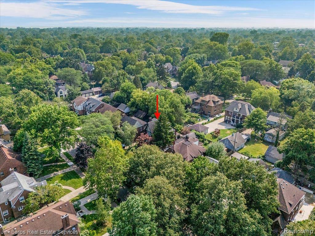 Grosse Pointe Park, MI 48230,1425 BISHOP Road