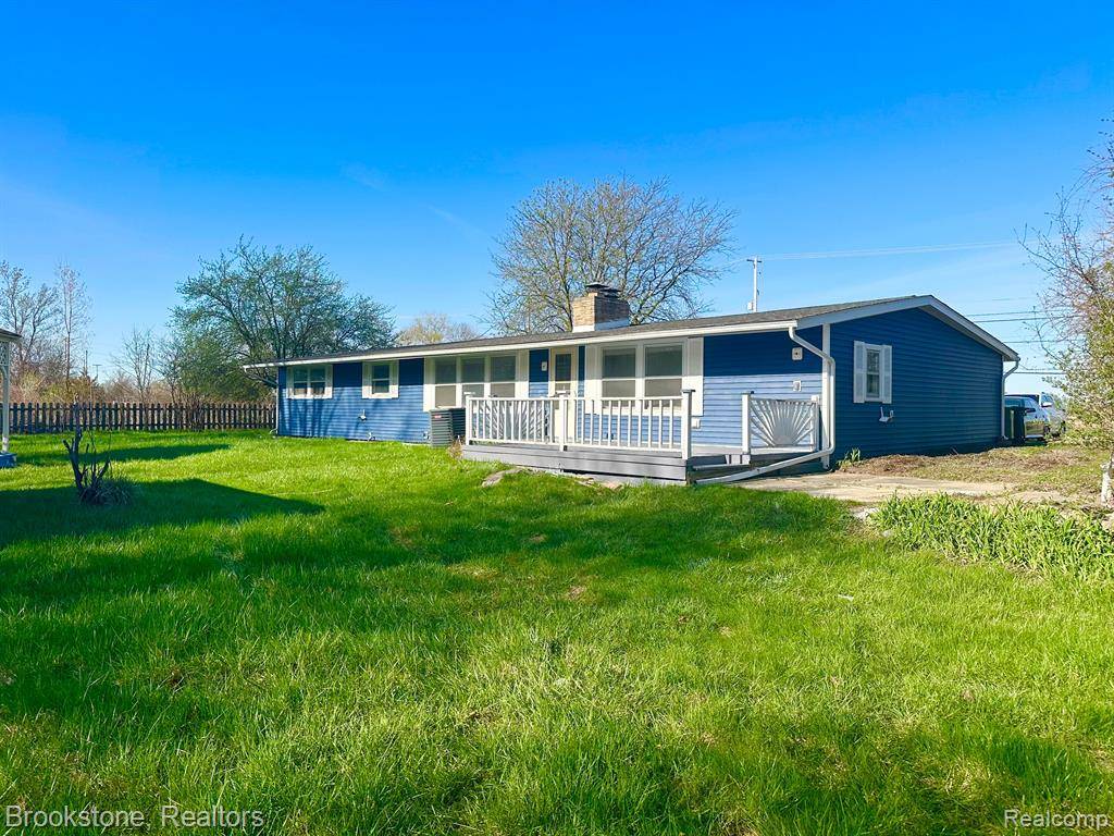 Flint Twp, MI 48532,1439 S ELMS Road