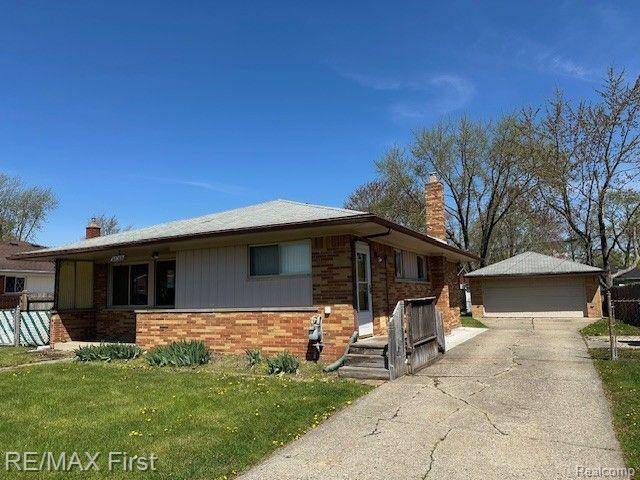 21019 DANBURY Street, Clinton Twp, MI 48035