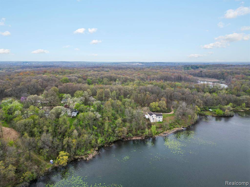 Holly Twp, MI 48442,000 Greenleaf Drive