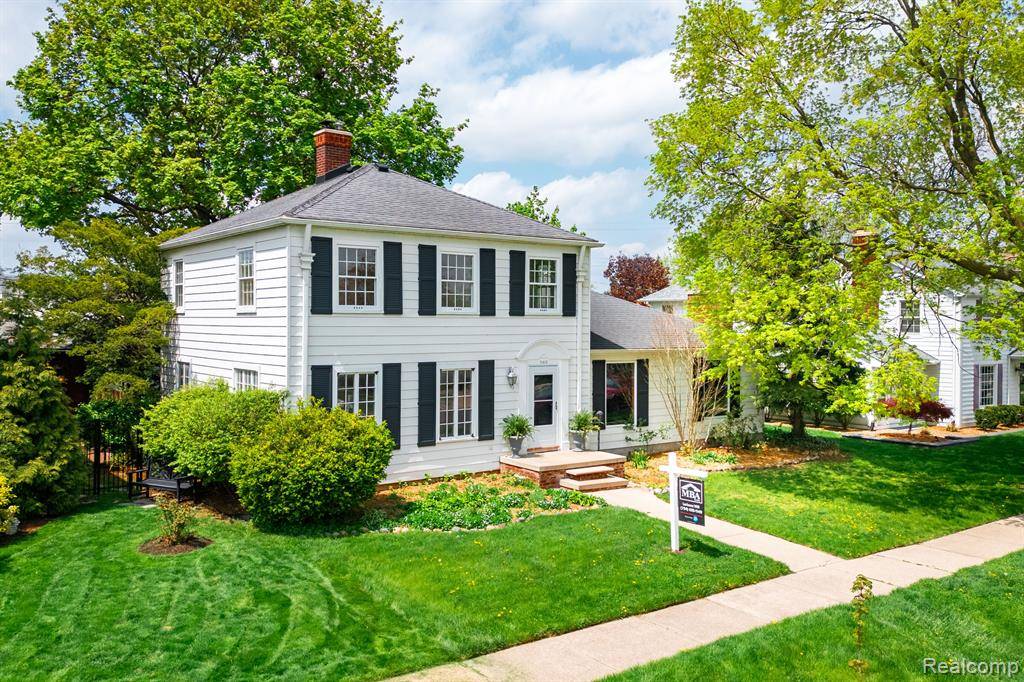 2462 RIVERSIDE Drive, Trenton, MI 48183