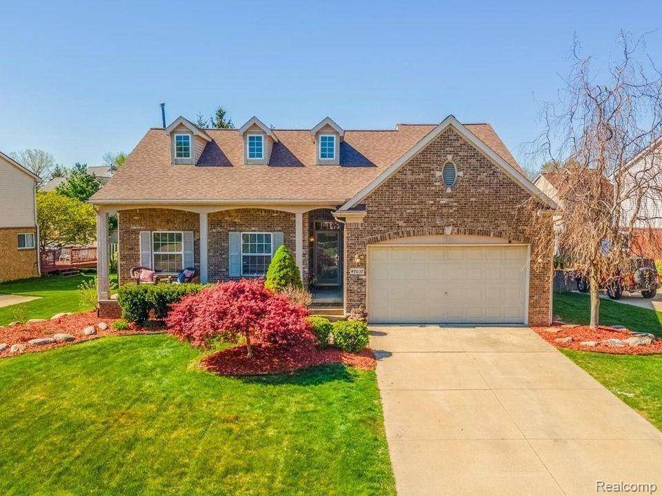 47037 MARINA Drive, Van Buren Twp, MI 48111