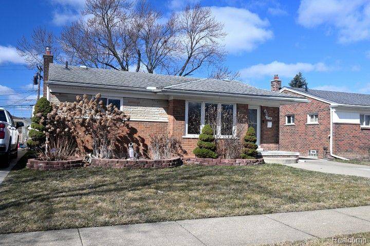 17518 KOESTER Street, Riverview, MI 48193