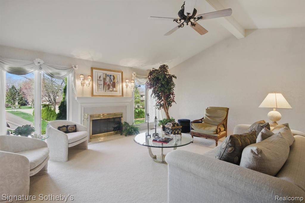 Troy, MI 48098,4601 PIER Drive