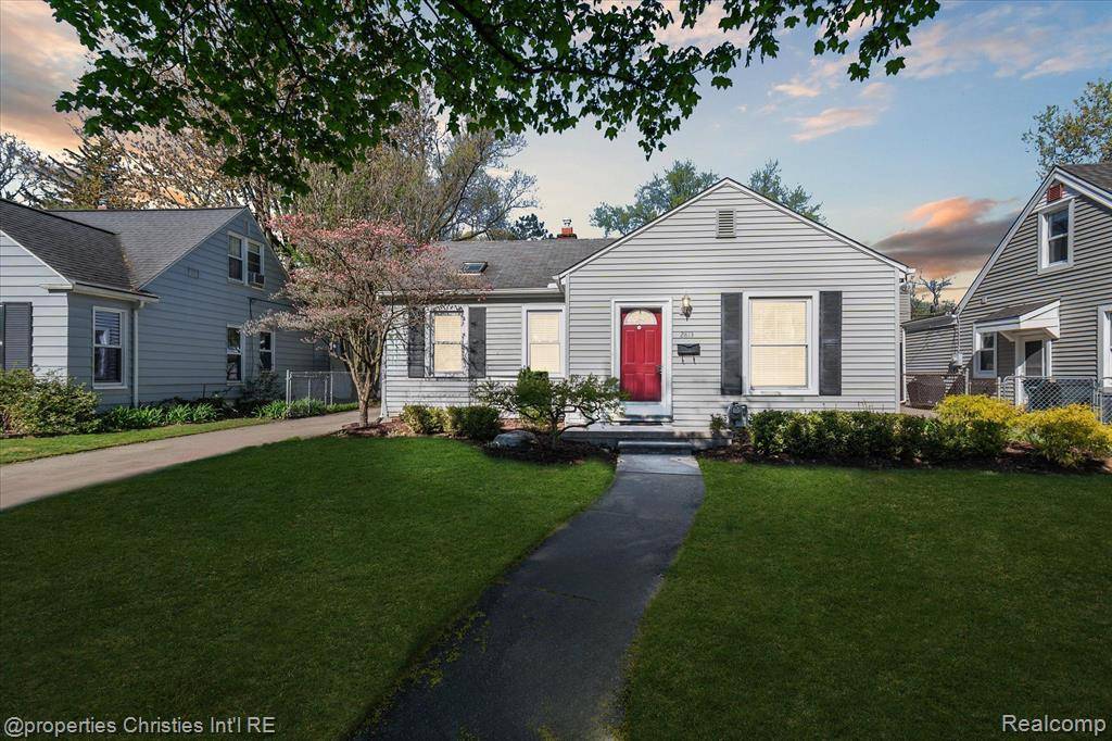 2813 PHILLIPS Avenue,  Berkley,  MI 48072