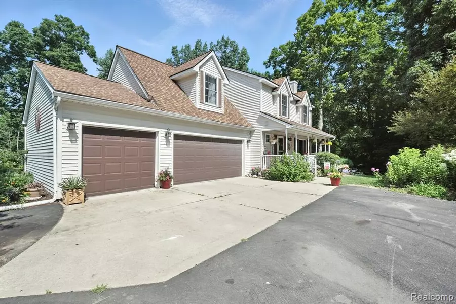 2008 LAUREL OAK Drive, Oceola Twp, MI 48855