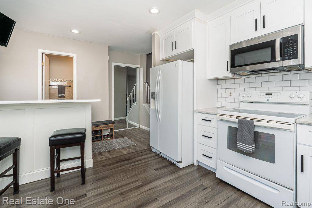 Sterling Heights, MI 48310,36445 PARK PLACE Drive