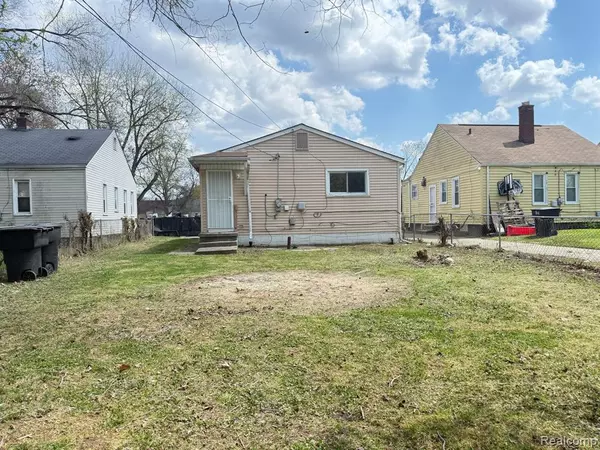 Detroit, MI 48219,19161 WESTBROOK Street