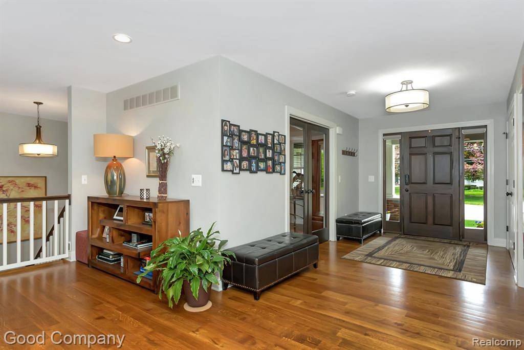 Royal Oak, MI 48073,1605 LLOYD Avenue