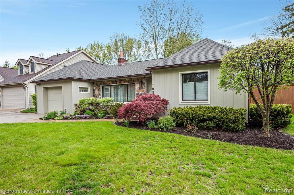 Royal Oak, MI 48073,708 MOUNT VERNON Boulevard
