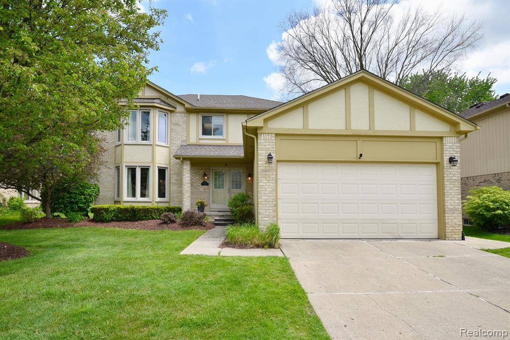 6186 Smithfield Drive,  Troy,  MI 48085