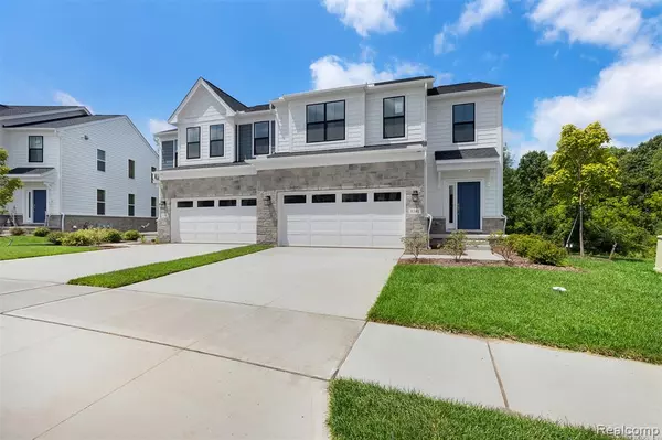 West Bloomfield Twp, MI 48323,5340 Trail Vista Drive 21