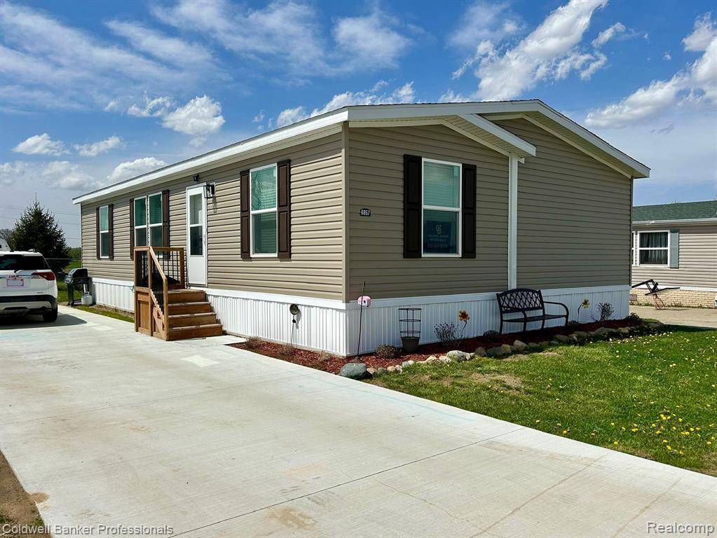 6857 SEWAN Drive, North Branch Twp, MI 48461