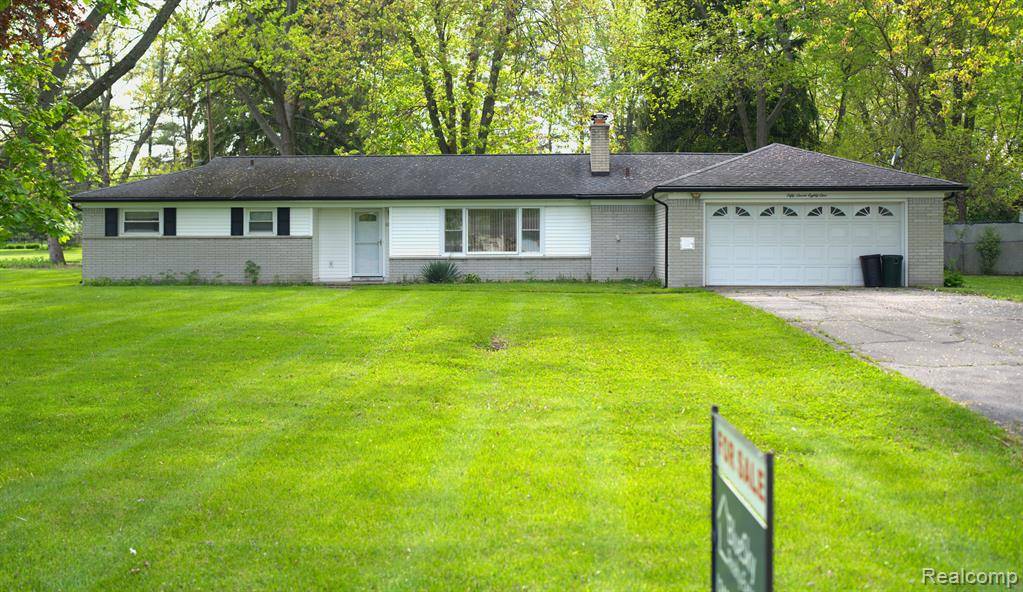 5781 WRIGHT Drive, Troy, MI 48098