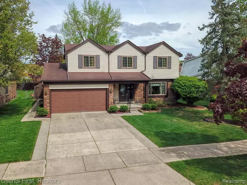 1471 LEDGEWOOD Drive, Canton Twp, MI 48188