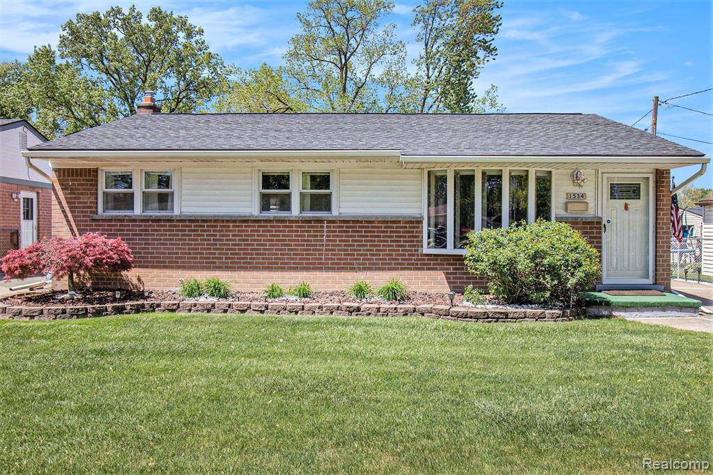 Westland, MI 48186,1534 RAYMER Street