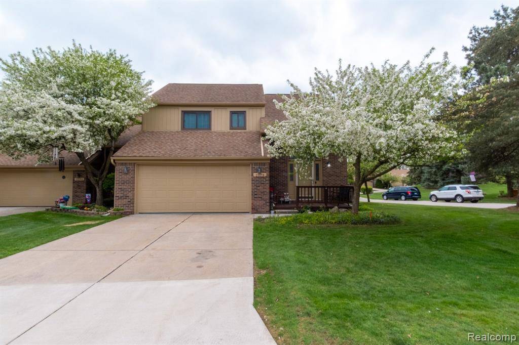 2179 ROCHELLE PARK Drive, Rochester Hills, MI 48309