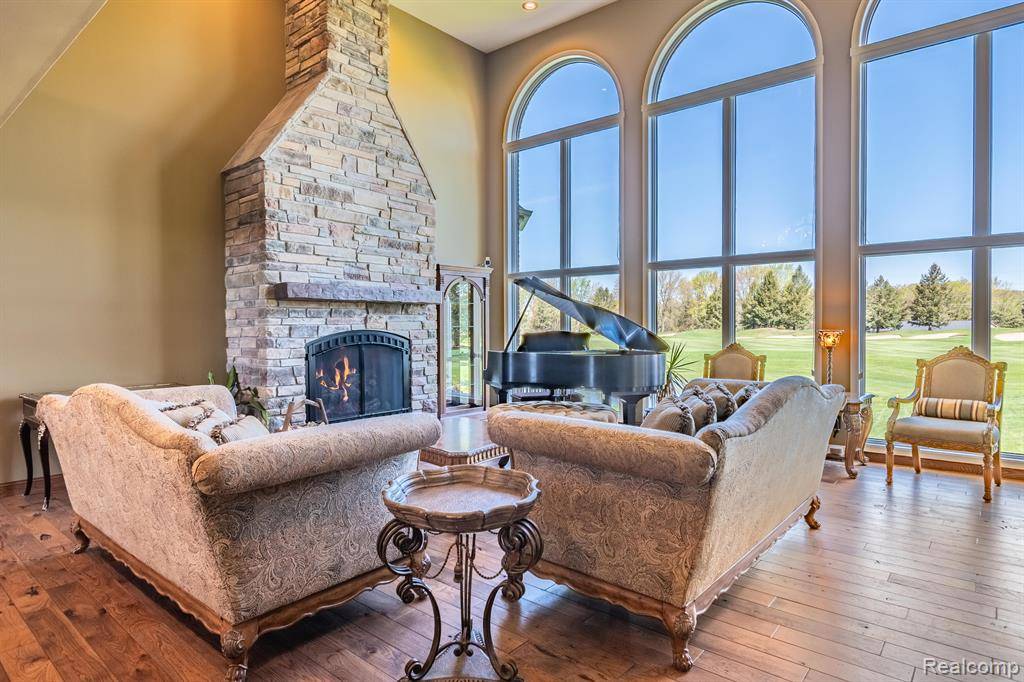 Highland Twp, MI 48357,256 INVERNESS