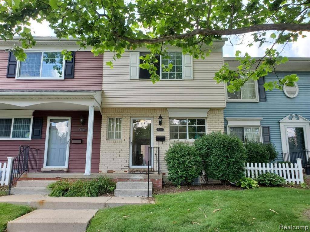 32212 W 12 MILE Road 3, Farmington Hills, MI 48334