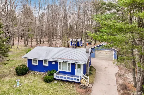 4446 E SHORE Drive NE, Cold Springs Twp, MI 49646