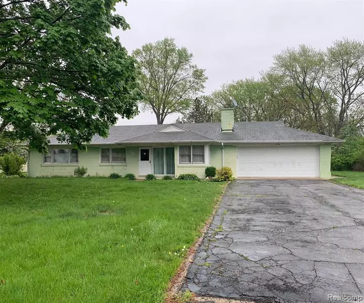 6568 FAIRWOOD Drive, Dearborn Heights, MI 48127
