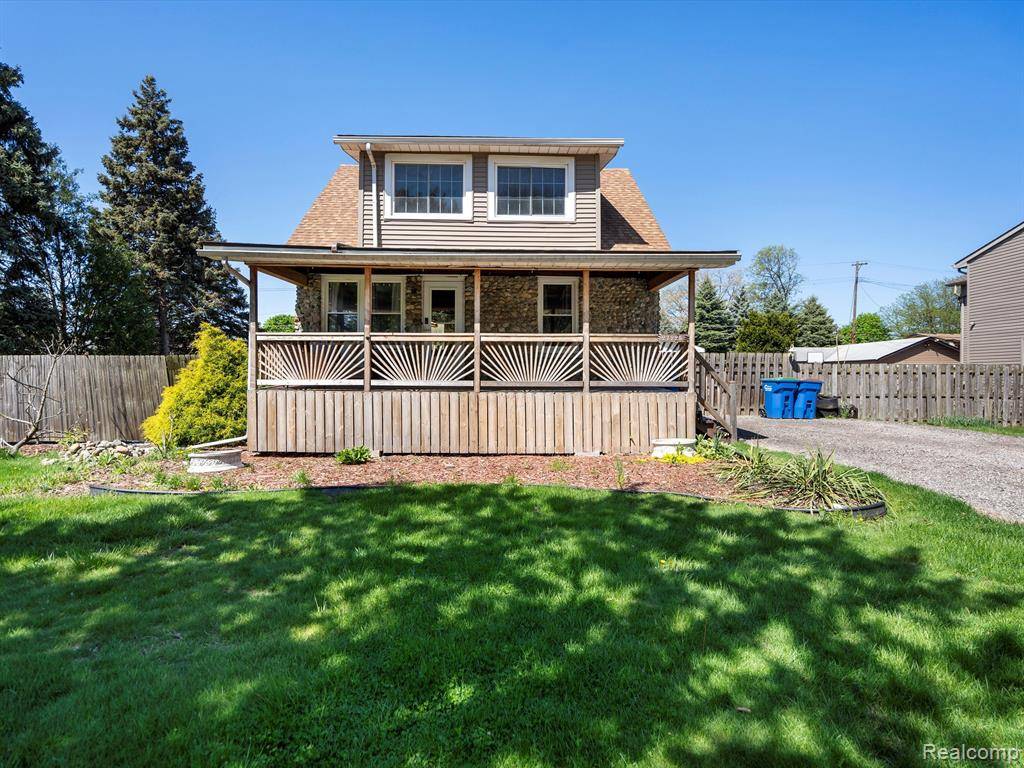 27225 JAMES Street, Warren, MI 48092