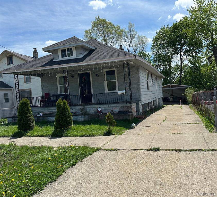 752 E PHILADELPHIA Boulevard, Flint, MI 48505