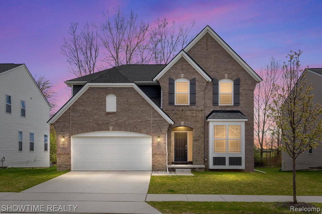 51672 TIMES SQUARE Drive, Shelby Twp, MI 48315