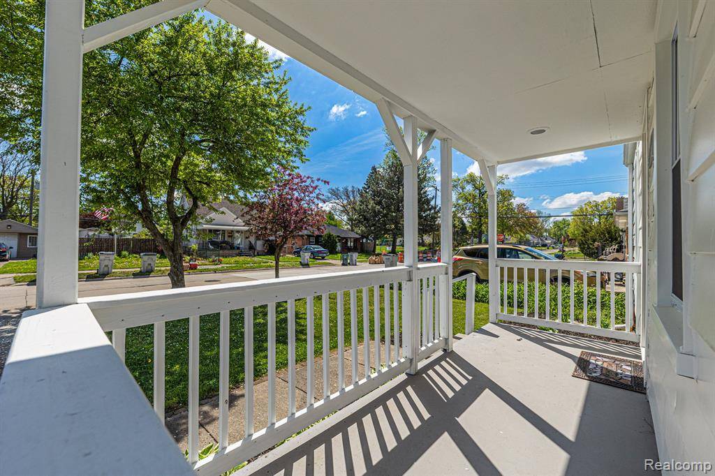 Hazel Park, MI 48030,23723 Vassar Avenue