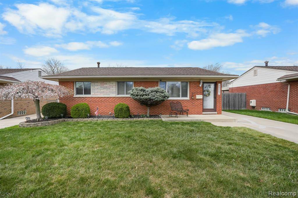 20463 ELECTRA Street, Clinton Twp, MI 48035