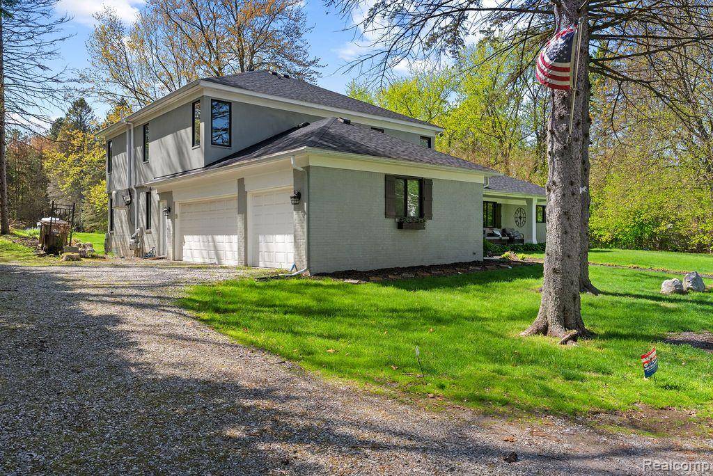 Independence Twp, MI 48348,9855 ORTONVILLE Road