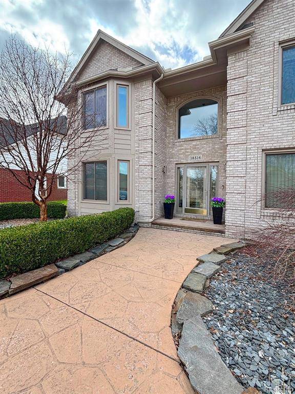 Macomb Twp, MI 48042,18516 RANIER Drive