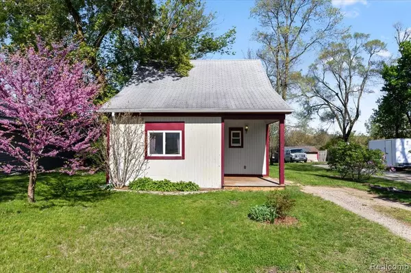 3151 CENTRAL Boulevard, Highland Twp, MI 48380