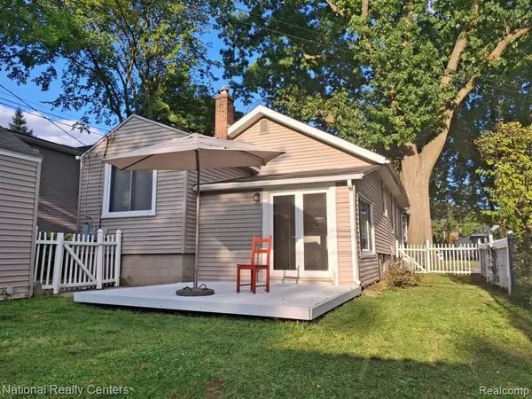 Berkley, MI 48072,2827 GARDNER Avenue